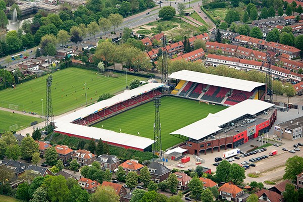 06-01.jpg